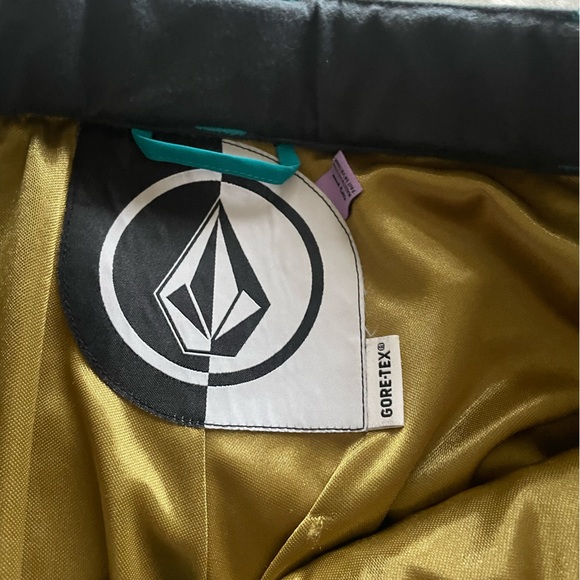 Volcom Vest NWOT - Picture 2 of 3